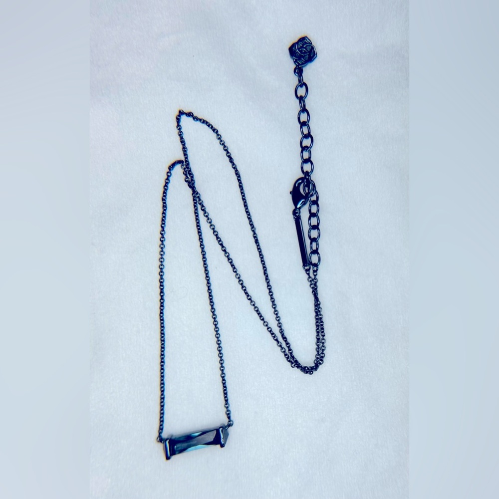 EUC Kendra Scott Rufus necklace